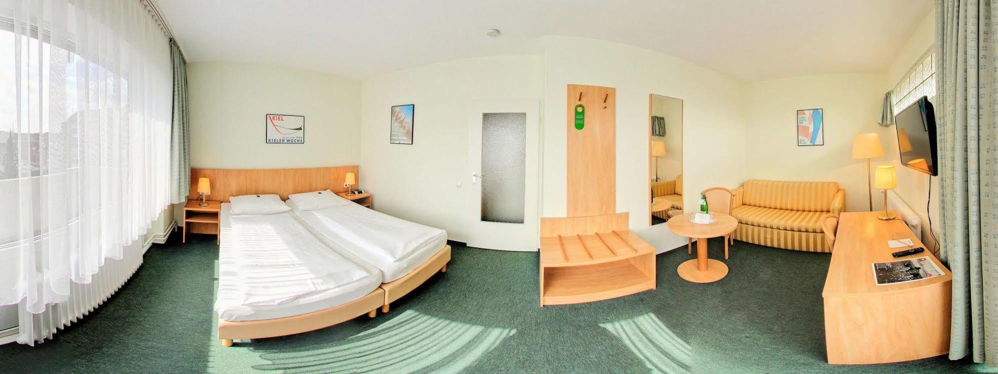 Hotel Wiking Kiel Luaran gambar